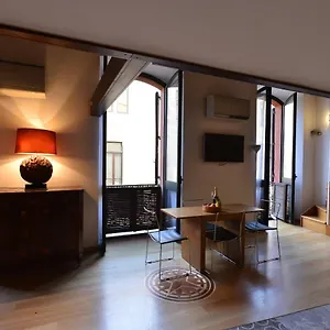 Izzhome Full Center Grand , Cagliari Italia